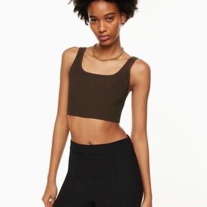 ARITZIA Babaton contour ribbed cropped tank